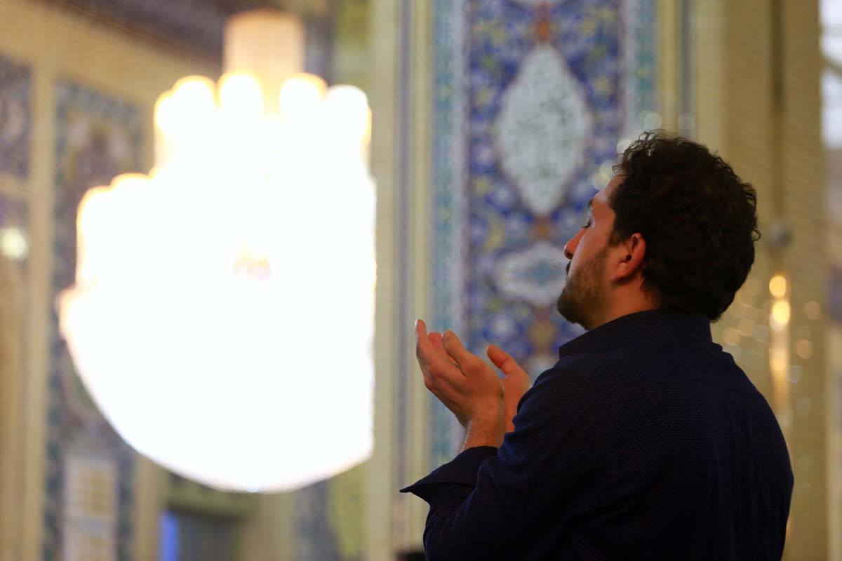 حضور ۵۰۰ معتکف در اعتکاف رمضانی مسجد مقدس جمکران