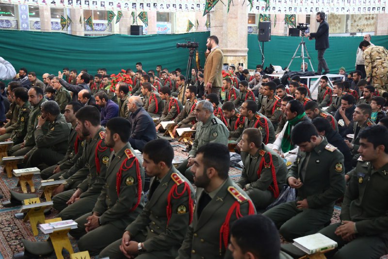 محفل بزرگ قرآنی با حضور دلاوران نیروی زمینی ارتش برگزار شد