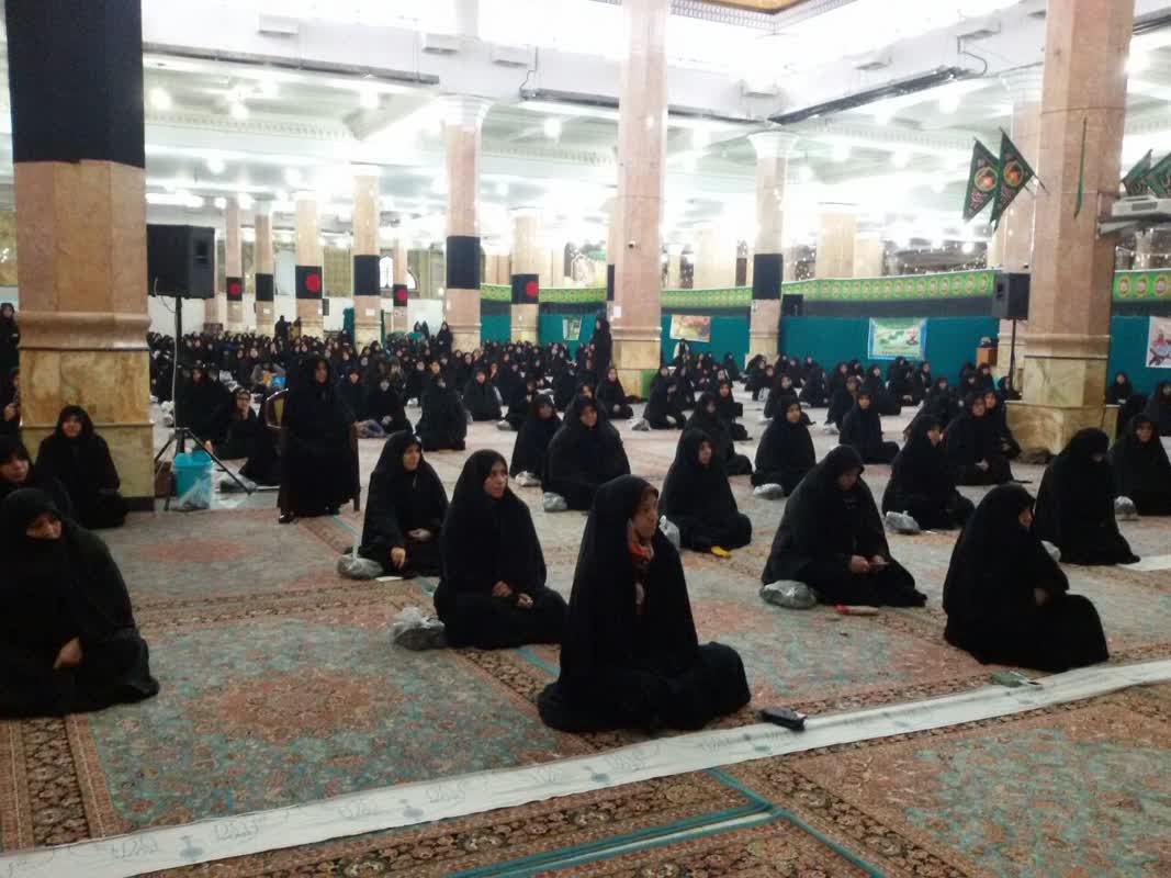 برگزاری مسابقه کتبی تفسیر روان سوره مبارکه واقعه در مسجد مقدس جمکران