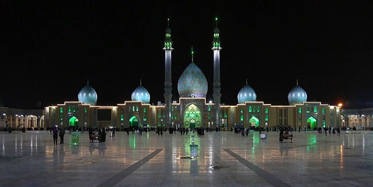 تشرف یک زن مسیحی به دین اسلام در جمکران +فیلم