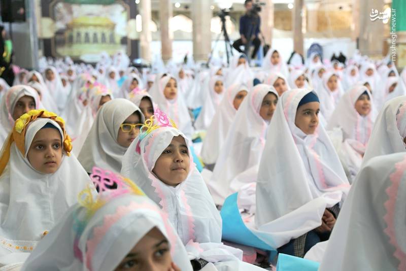 جشن دختران دهه نودی در مسجد مقدس جمکران برگزار می‌شود